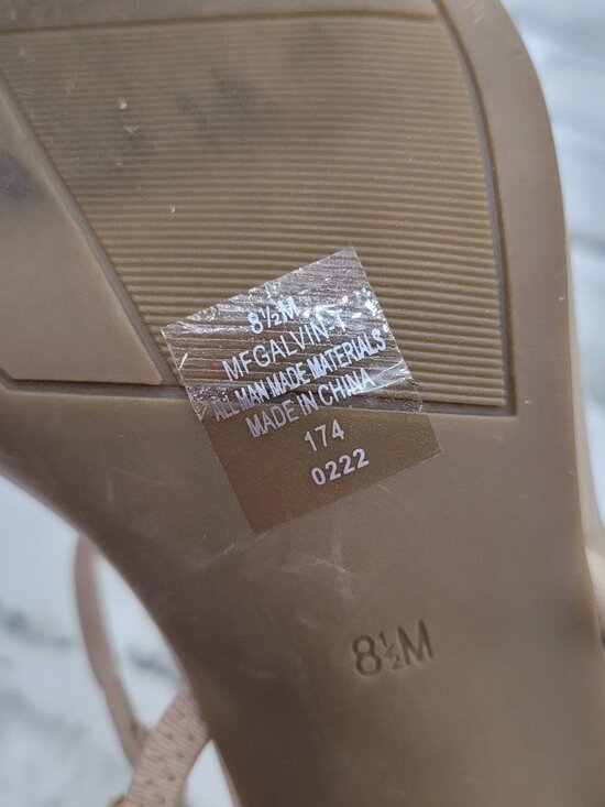 Marc Fisher Galvin Nude Tan Chunky Block Heel Strappy Minimalist Size 8.5- READ - Picture 7 of 8